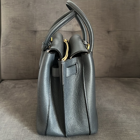 AUTHENTIC MCM "Milla" Medium Leather Tote - Picture 3 of 11